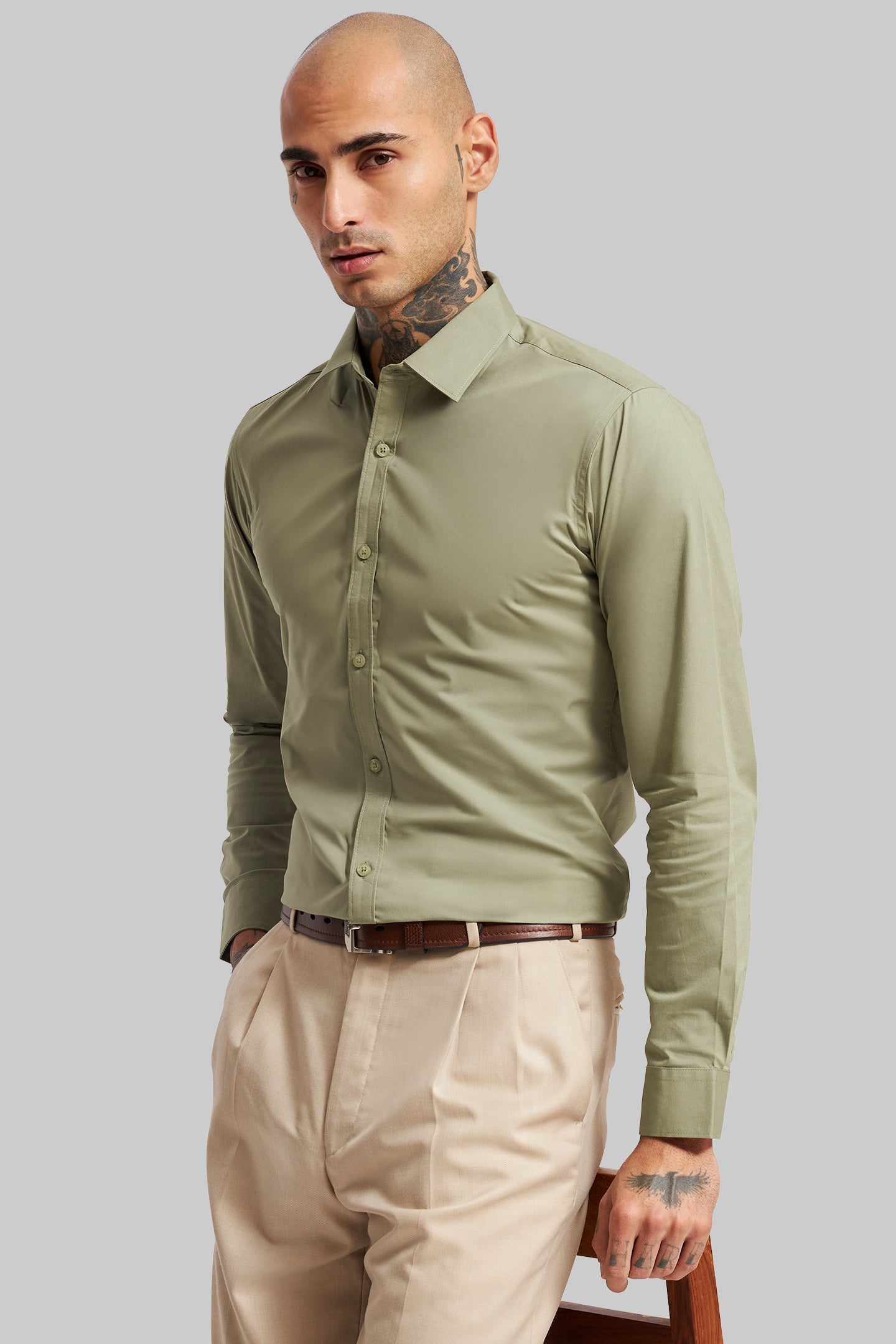 Green Solid Slim Fit Shirt