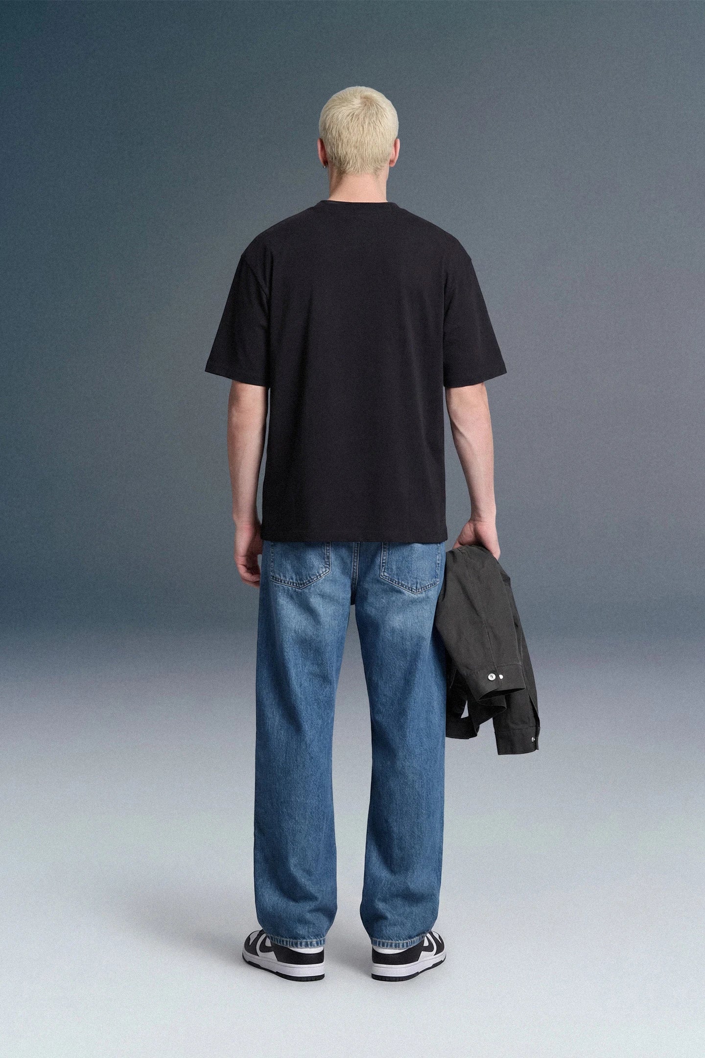 Underrated Curve Black Oversized T-shirt (UNISEX)
